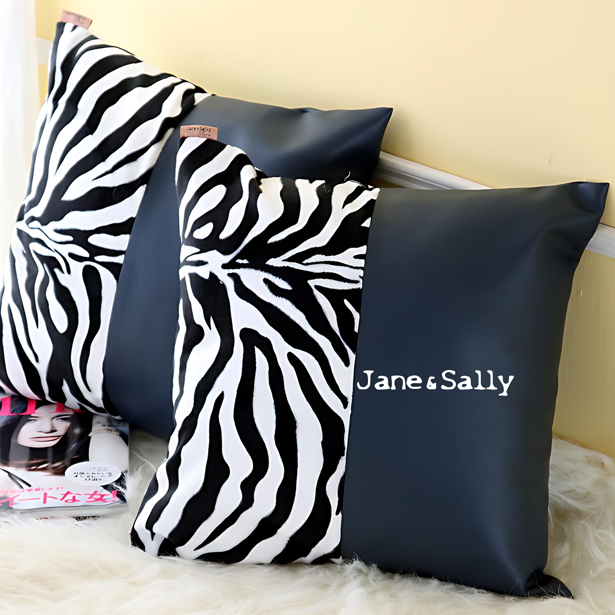 (JaneSally)PU Leather Patchwork With Polyester Fluff Fabric Pillowcase Cushion Cover(Zebra Pattern)